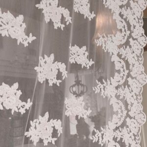 Tenda in pizzo versailles con fiocchi in lino vintage fango di Chez Moi - immagine 3