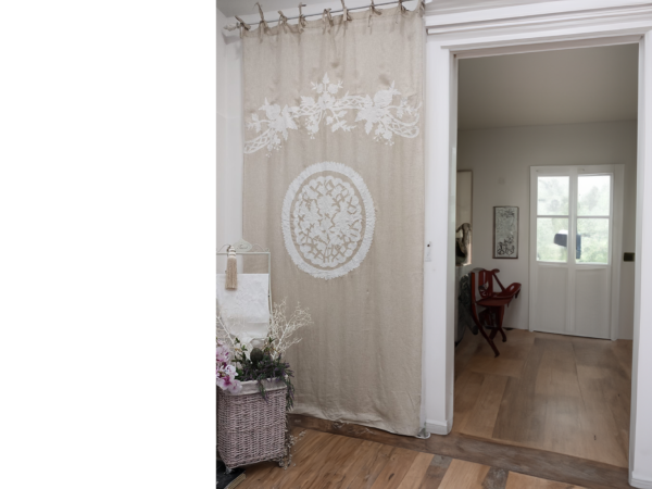 Tenda in lino naturale con decoro intagliato bianco 150x290 Penelope di Mia
