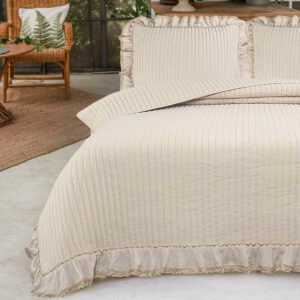 Trapuntino matrimoniale beige 260x260 con balza e merletto di Blanc Mariclò