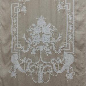 Tenda in lino naturale con decoro intagliato bianco 150x290 Athena di Mia - immagine 2